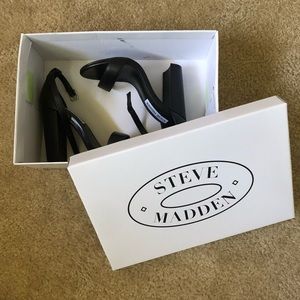 Steve Madden CARRSON Heels 4M
